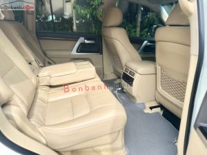 Xe Toyota Land Cruiser VX 4.6 V8 2016