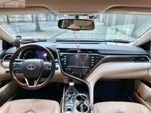 Xe Toyota Camry 2.5Q 2020