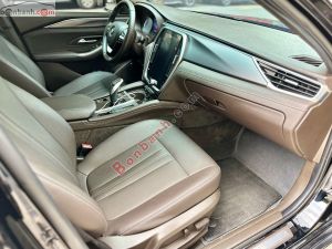 Xe VinFast Lux A 2.0 Base 2.0 AT 2020